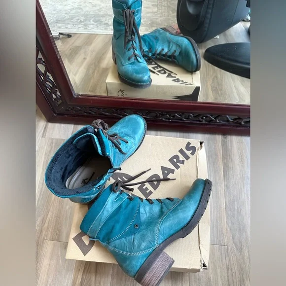 Dromedaries Boots, zipper and laces. Kiara, Teal size 9.5 - Picture 10 of 13